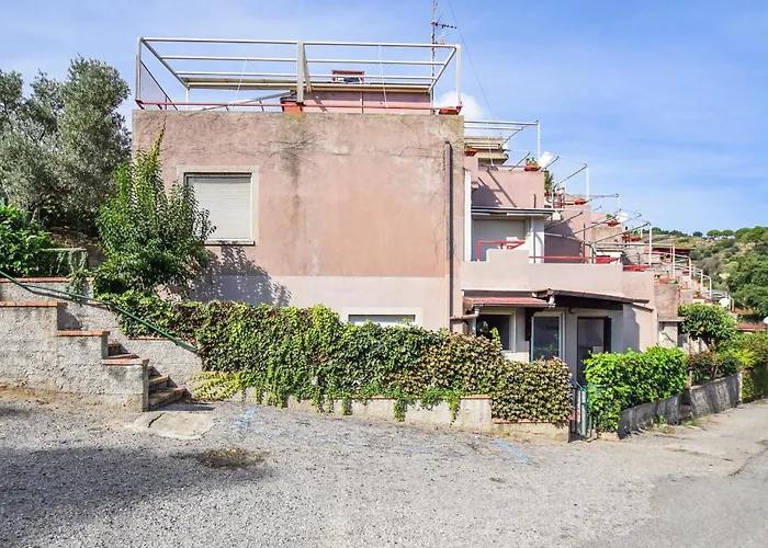 1 Bedroom Amazing In Stalettì