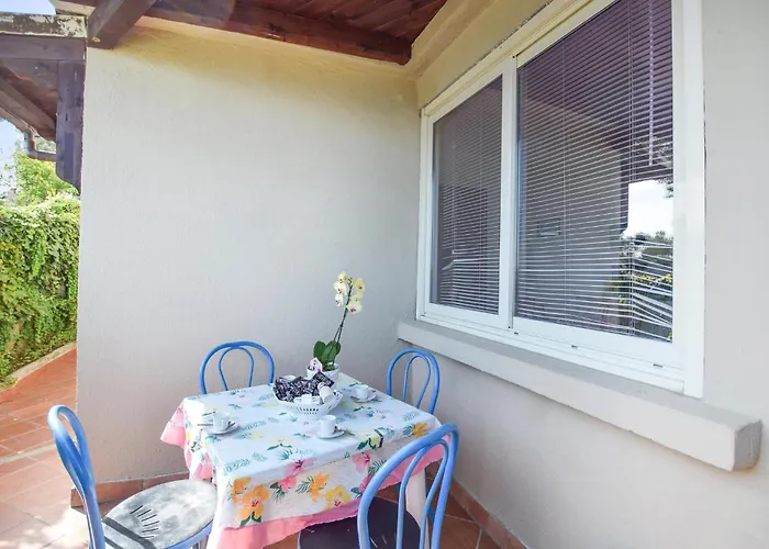 1 Bedroom Amazing In Stalettì